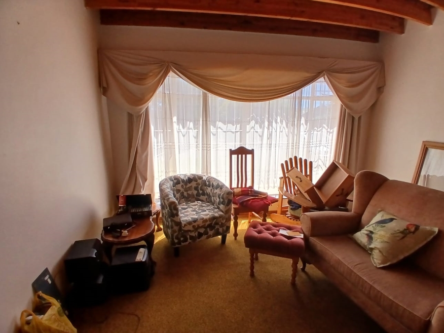 To Let 3 Bedroom Property for Rent in Fleurdal Free State